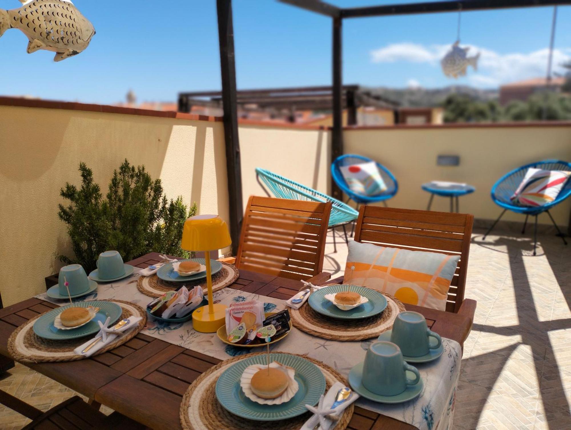 Appartamento La Terrazza - Località Cala Gavetta La Maddalena  Exterior foto